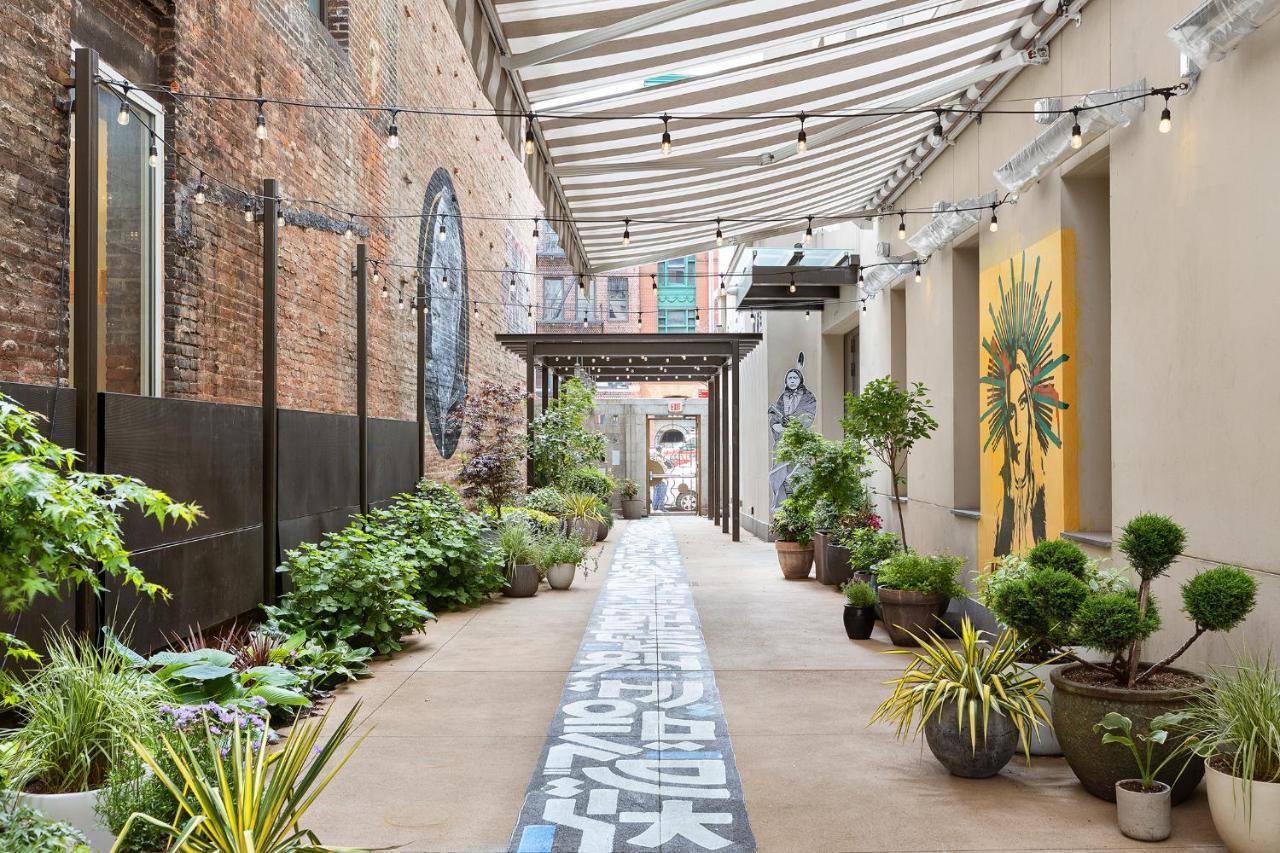 Untitled At 3 Freeman Alley New York Extérieur photo